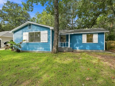 1215 Cedar Ave S