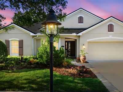 1609 Victoria Gardens Dr