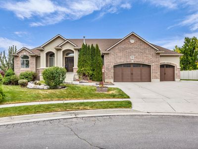 1536 W Misty Breeze Cir S