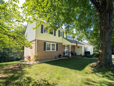 2606 Huntington Rd