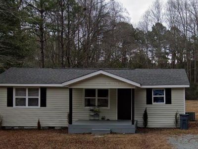 1615 Halsey Loop