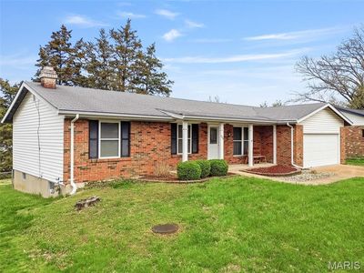 1219 Derbyshire Dr