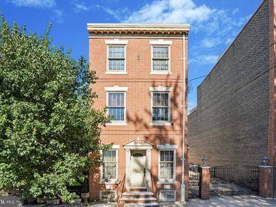 2341 E Dauphin St #43