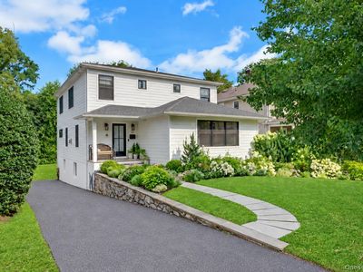 23 Holly Place