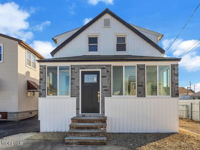 233 Sheridan Avenue