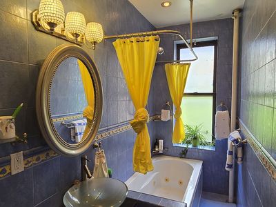 Property at 83-19 116th St APT 6F, Richmond Hill, NY