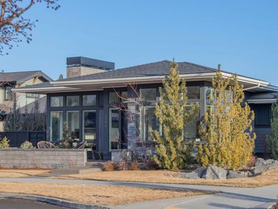 1294 Discovery Park Dr