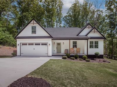 102 George Williams Dr