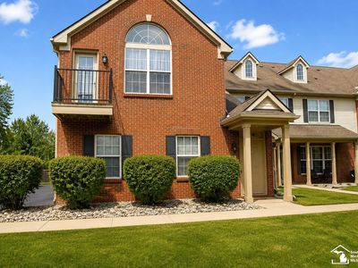 23445 Williamsburg Cir