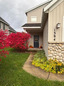 1394 Highland Hill Dr SE