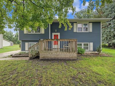 Property at 418 2nd St SE, Bondurant, IA