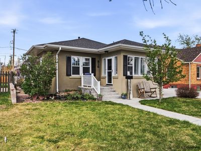 318 E 3rd Ave