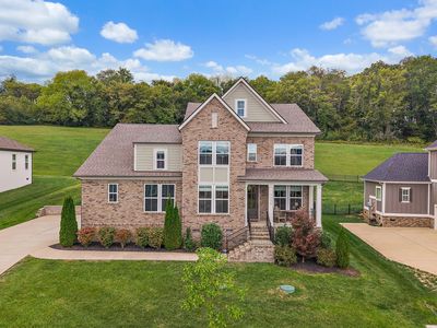 7025 Vineyard Valley Dr