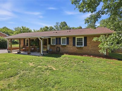 433 Belvue Dr