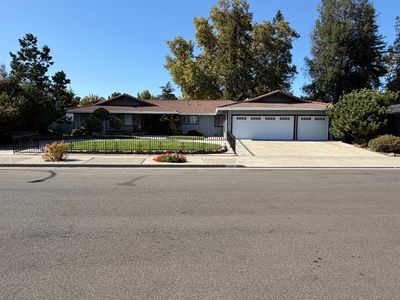 1427 Glen Ellen Way