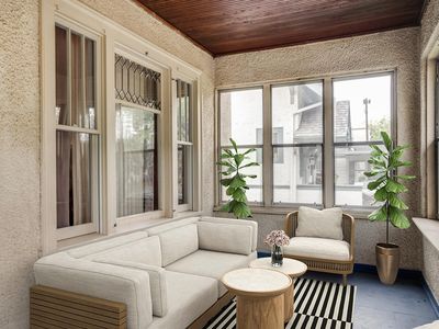 1910 Franklin Ave SE