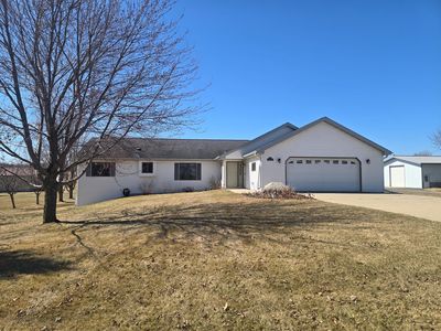 105 Park View Dr