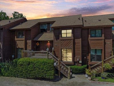 721 Davis Rd
