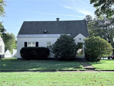 713 Massena Ave