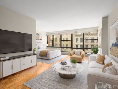 166 E 61st St APT 4D