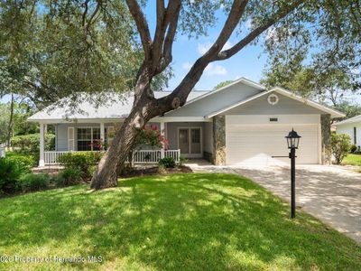 6422 Lost Tree Ln