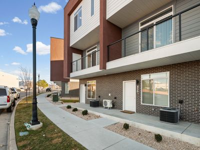 458 E Depot St
