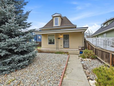 512 W Montgomery Ave