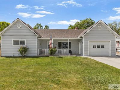 742 Fort Hall Ave