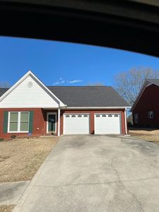 1008 Brookridge Ln SE