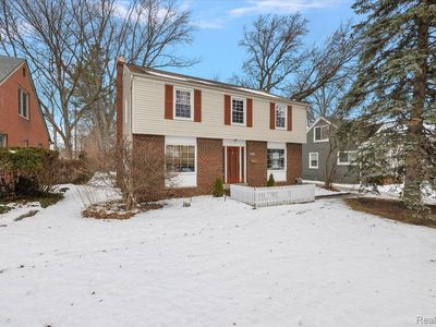 1012 W Twelve Mile Rd