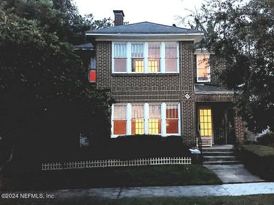 2817 SELMA Street