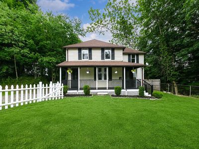 38 Padelford Ave
