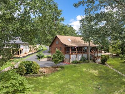 126 Cherry Ct
