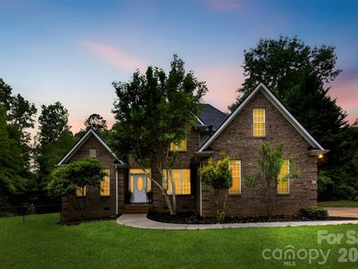 883 Silver Charm Ln