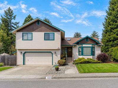 1535 Chabot Ct