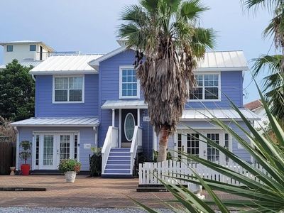 19 Daytona St