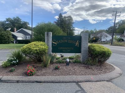 7 Shadowbrook Ln APT 33