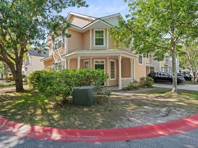6 Ironwood Cir