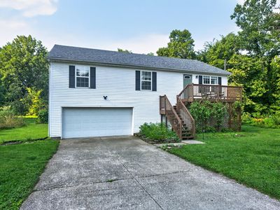 403 Newton St