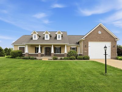 4055 Snaffle Bit Rd