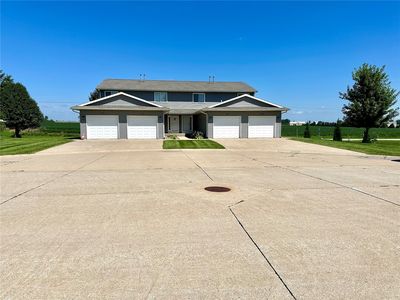 5062 Foxtail Ct