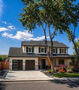 6752 S Dahlia Court