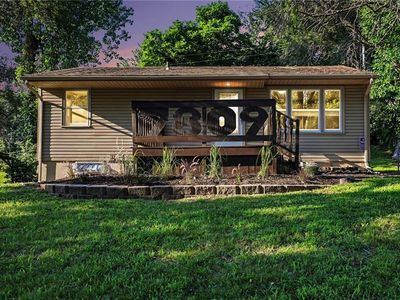 7809 E 48th Ter