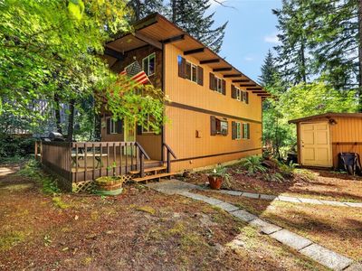 101 Cascade Drive