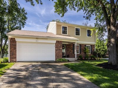8313 Goldfinch Cir