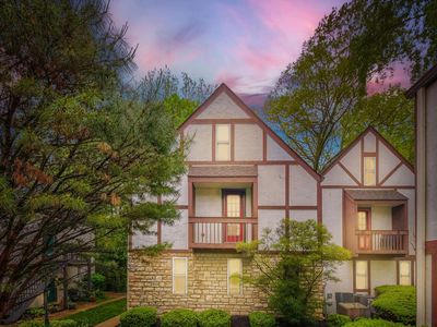 1585 Arlington Ave #1585B