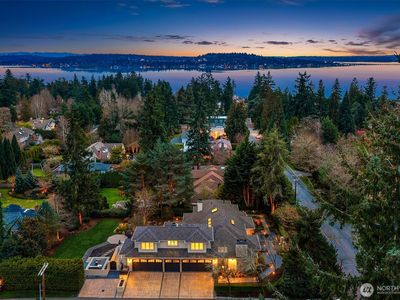 854 Evergreen Point Road