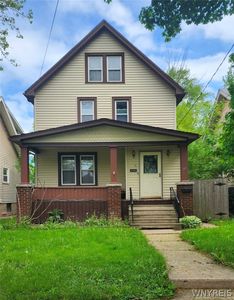 2410 Cleveland Ave