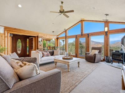 33435 Globe Drive