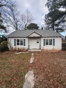 8022 Chesapeake Blvd